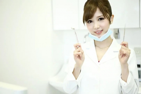 関有美子 美人すぎる歯科医師